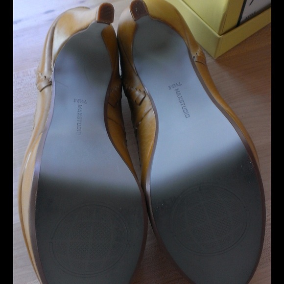 MaxStudio 7.5 M Adelle High Heel - Picture 4 of 4