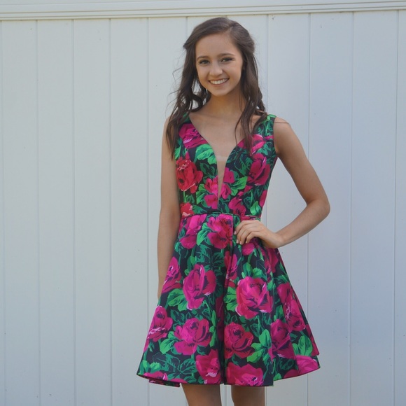 Sherri Hill Style #50604 - Picture 1 of 2