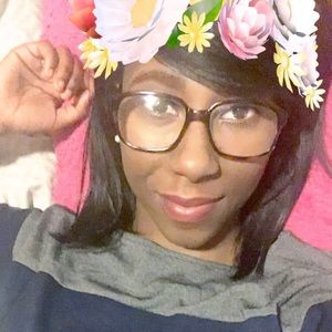 Meet your Posher, Shanee