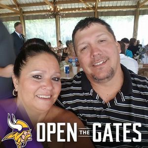 Meet your Posher, Jim vanessa