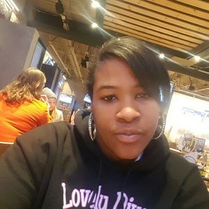 Meet your Posher, Erica