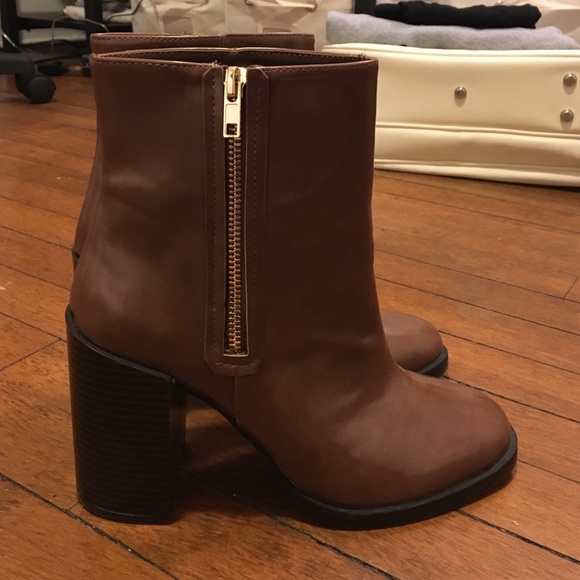 Forever 21 heeled ankle boot