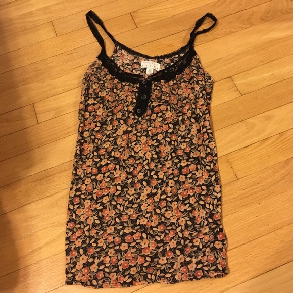Tank with lace trim