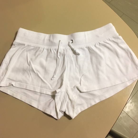 Shorts new no tag