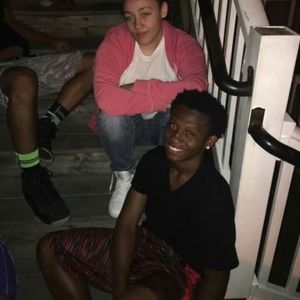 Meet your Posher, Cambron