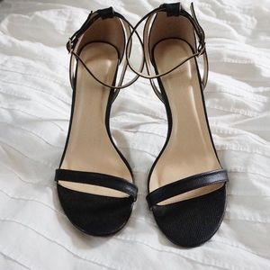 Lulu's Black Strappy Heel