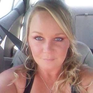 Meet your Posher, Tara christian