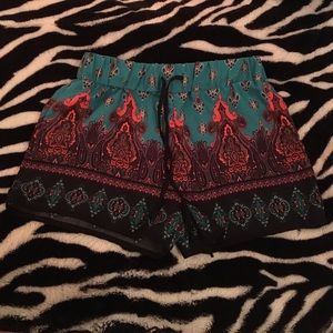 Gianni Bini Waist Shorts