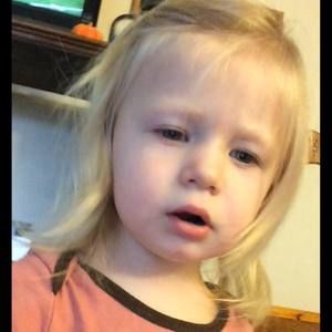 Meet your Posher, Connie