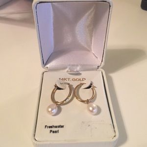 14k gold and pearl earrings