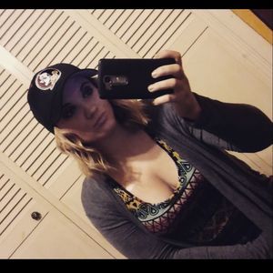 Meet your Posher, Anna