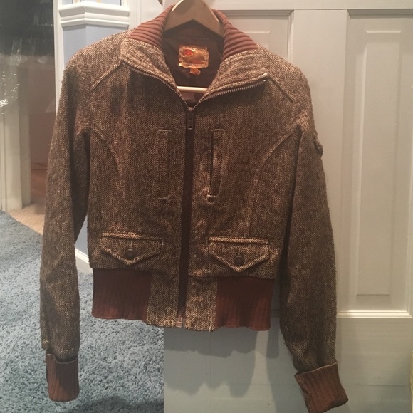 Gorgeous Twill Twenty Two brown and tan jacket - Picture 2 of 11