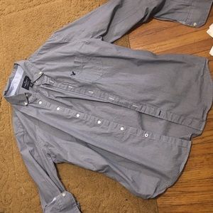 Men's button up long sleeve shirt