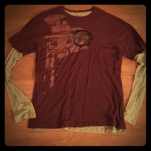 Quiksilver Men's large T shirt