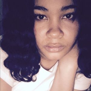 Meet your Posher, Lillian