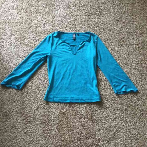 XOXO Shirt Size Medium