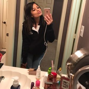 Meet your Posher, Angelique