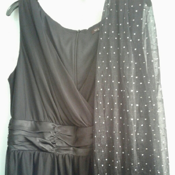 Black Elegance with jeweled sheer shawl