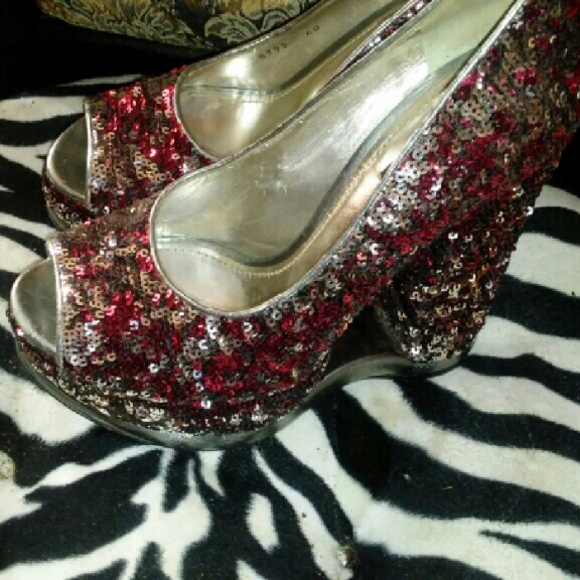 Dolco Gabbana - Picture 2 of 4