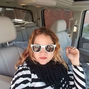 Meet your Posher, Mildred