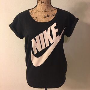 ****Nike Top*****Additional Pictures***