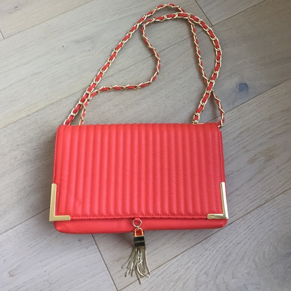 bebe Handbags - Bebe designer red shoulder bag clutch tote gold 🎉