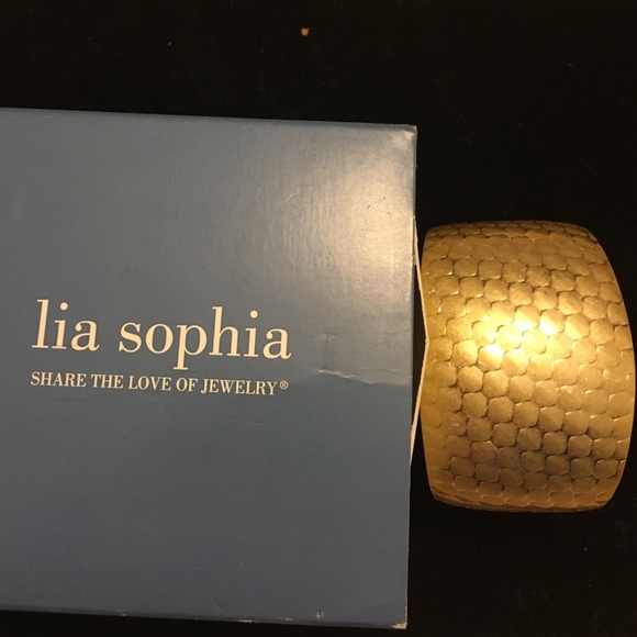 Illusion Cuff Bracelet