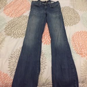 Levi jeans