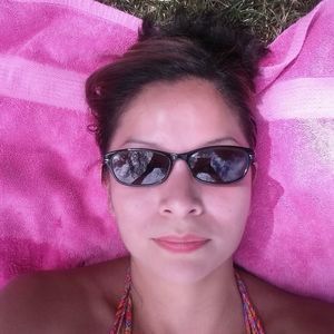 Meet your Posher, Desiree