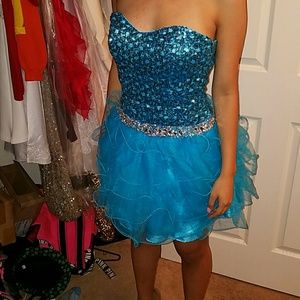 Prom/homecoming dress