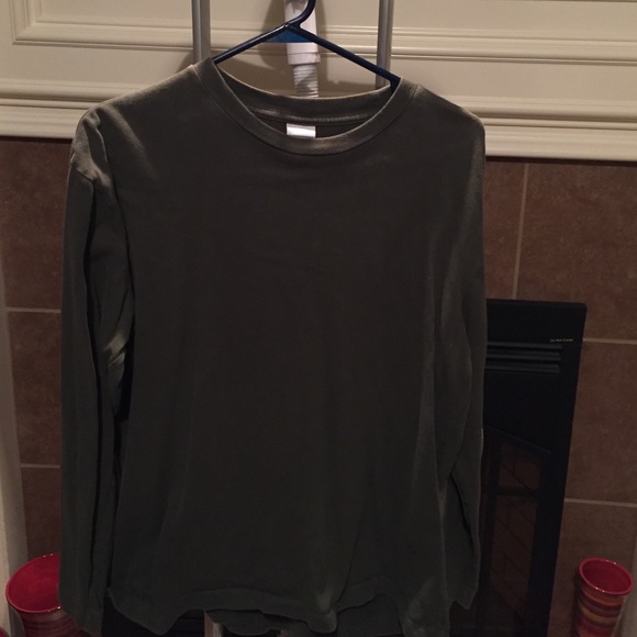 Large Old navy green long sleeve t- shirt