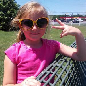 Meet your Posher, Brittni