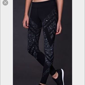 Luxtreme reflective tights size 4