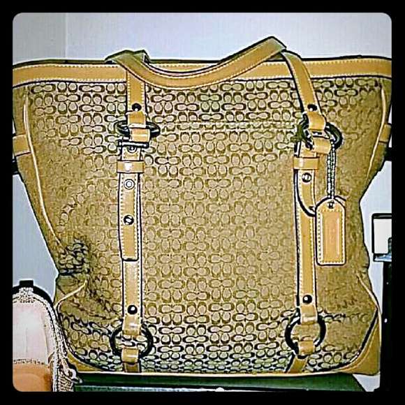 Large Coach bag
