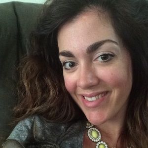 Meet your Posher, Jaclyn