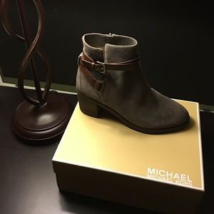 Michael kors ankle boots