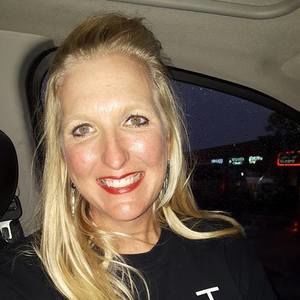 Meet your Posher, Becky