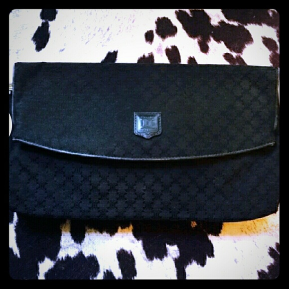 AUTHENTIC CELINE PARIS DESIGNER LARGE BLACK CLUTCH