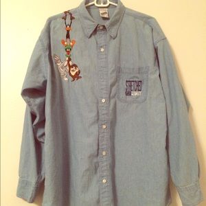 Looney toons button up