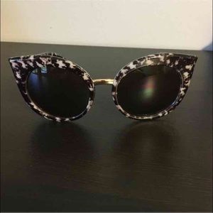 QUAY sunglasses