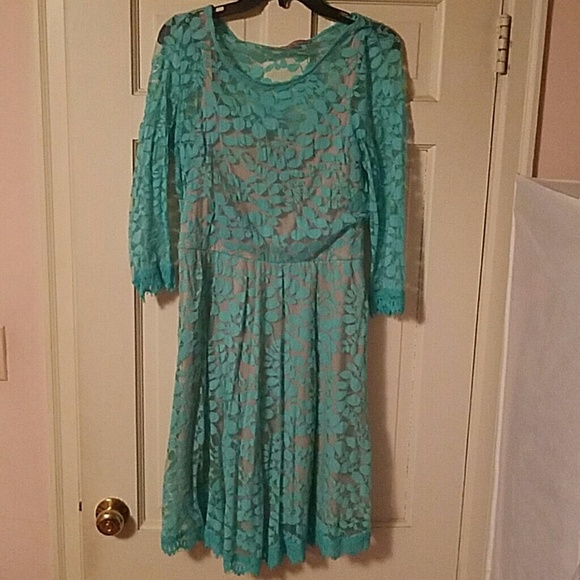 turquoise lace dress