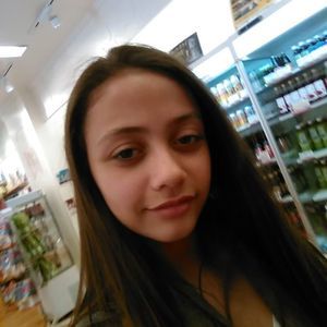 Meet your Posher, Kasandra leann