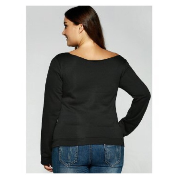 Sealed with a kiss fleece black & blue top💋 - Picture 6 of 6