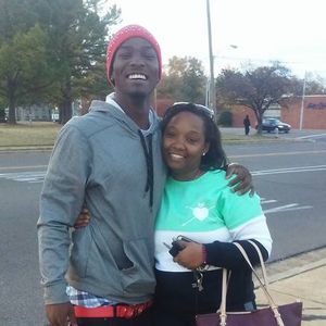 Meet your Posher, Terrell