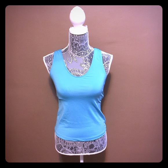 24hour fitness like new workout top - Picture 1 of 3