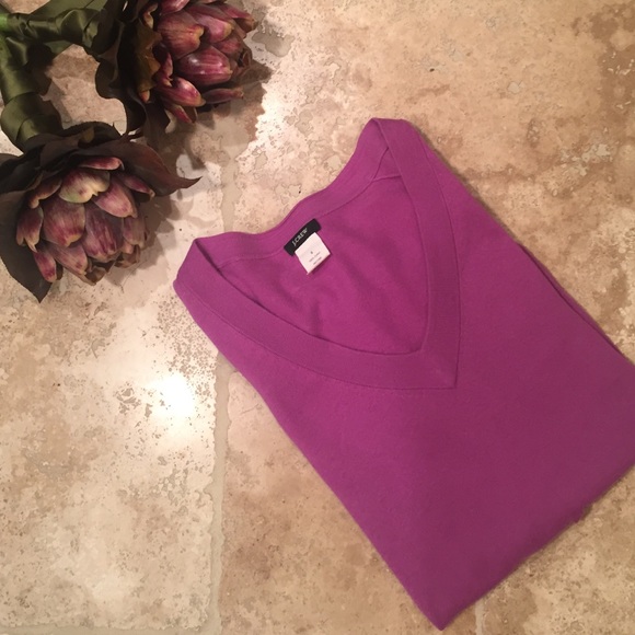 J. Crew Sweaters - J.Crew Magenta Cotton V-neck Sweater