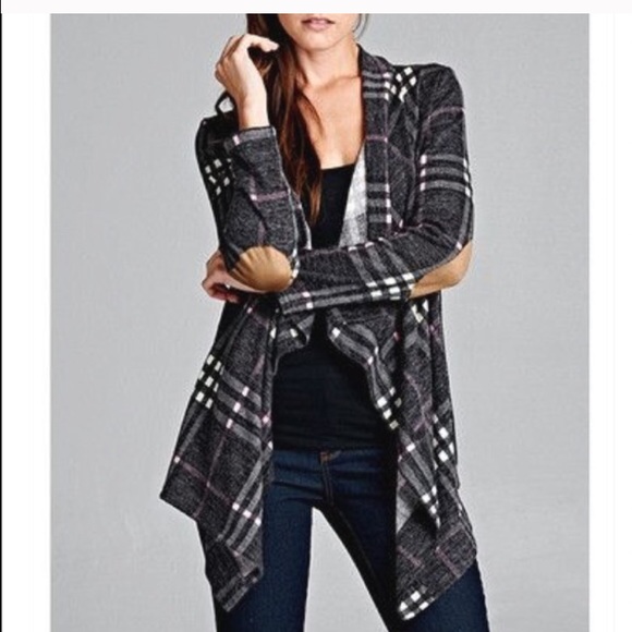 One Hour Sale ❤️Fabulous Chic Plaid Cardigan - Picture 4 of 4