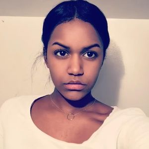 Meet your Posher, Noemy