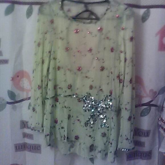 Vintage shirt with beadwork