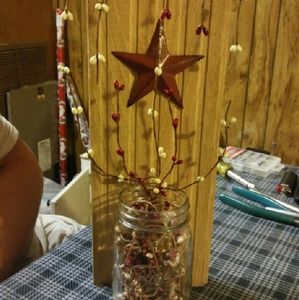 Primitive mason wall hanger